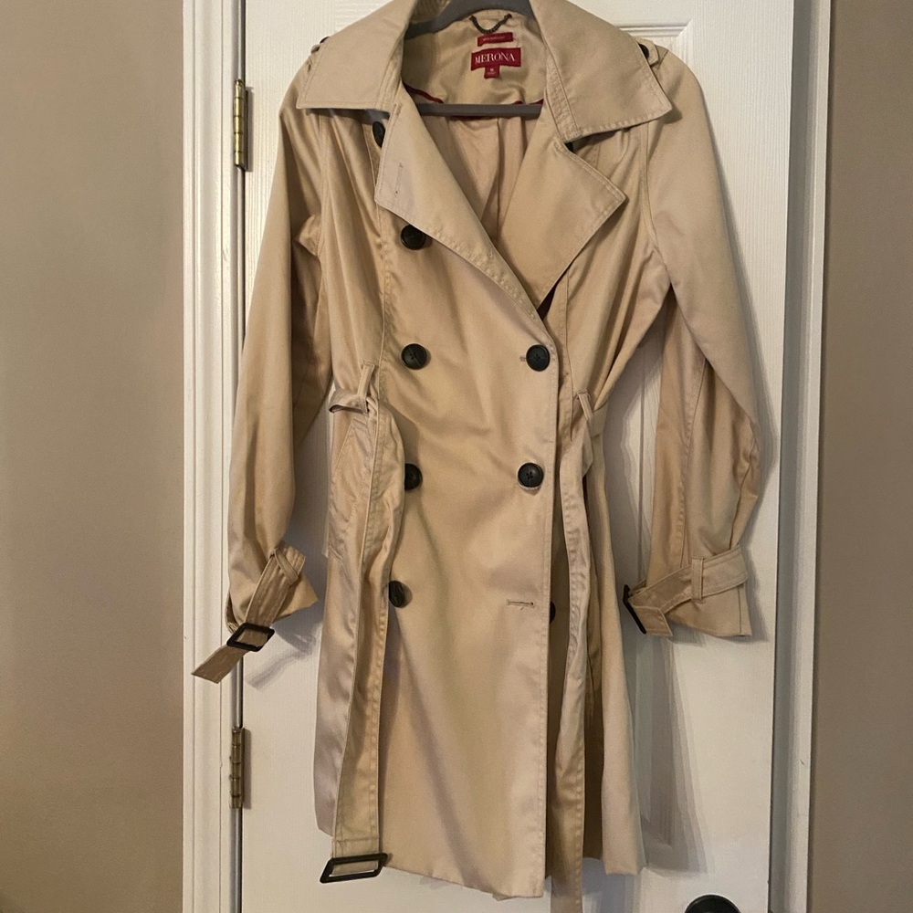 Merona Tan Trench Coat with Double-Breasted Style and Matching Belt